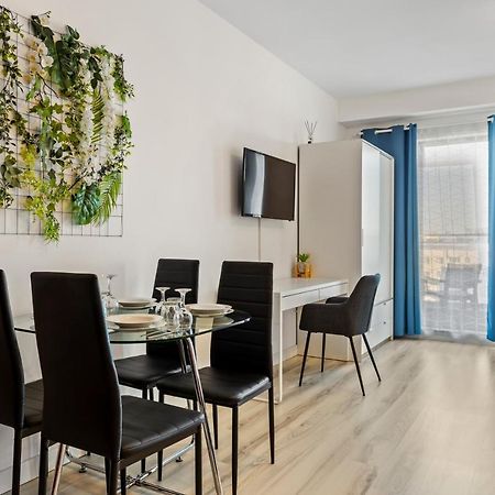 Aquarius: Upscale Flat In The Heart Of Bucharest! Apartamento Exterior foto