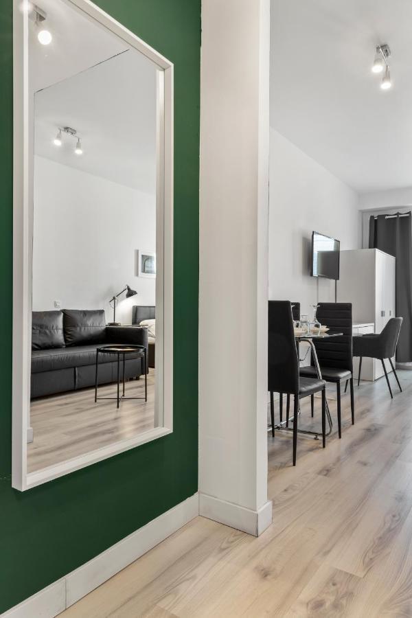 Aquarius: Upscale Flat In The Heart Of Bucharest! Apartamento Exterior foto